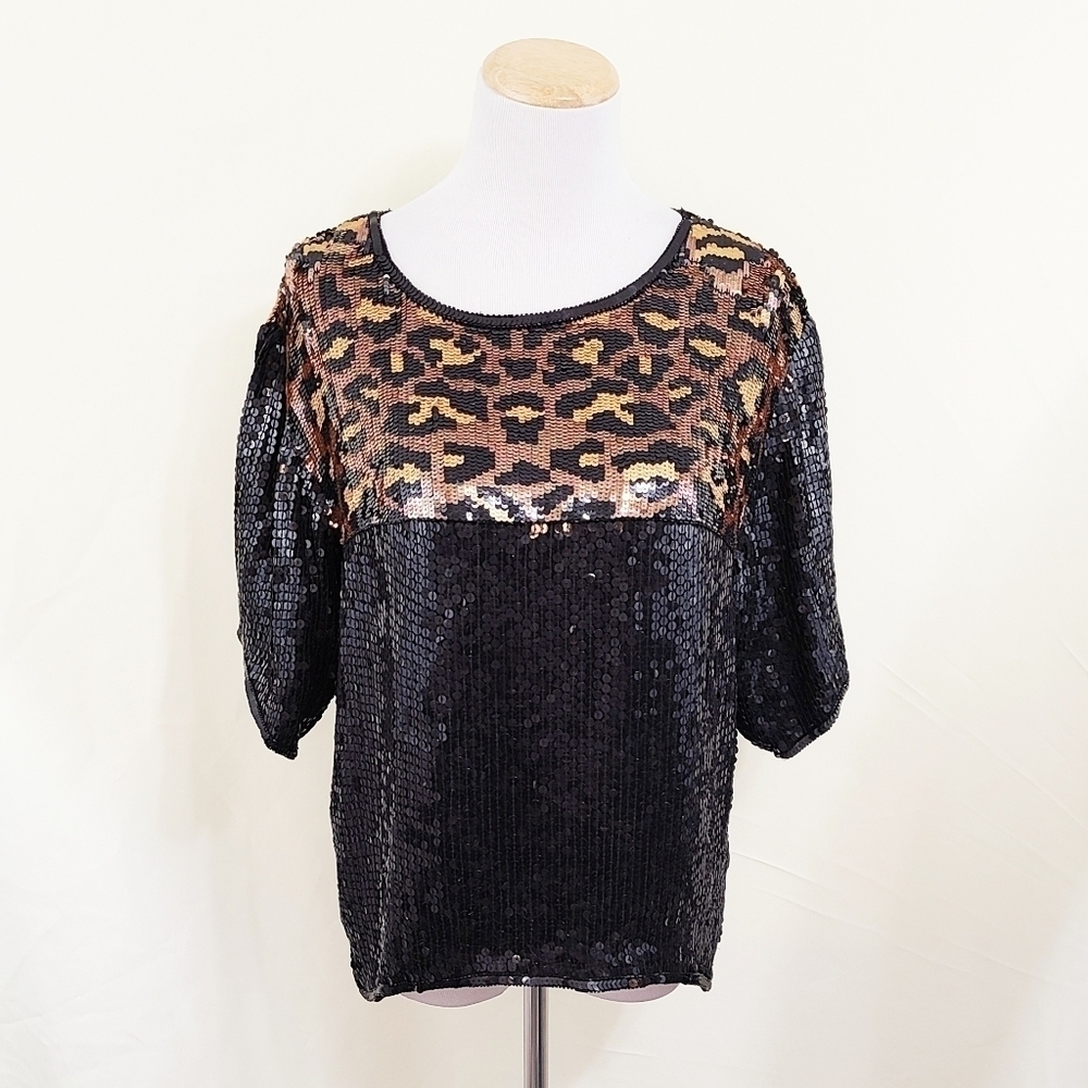 Vintage leopard print sequin top black silk Shirt Sleeve Tee Women's small